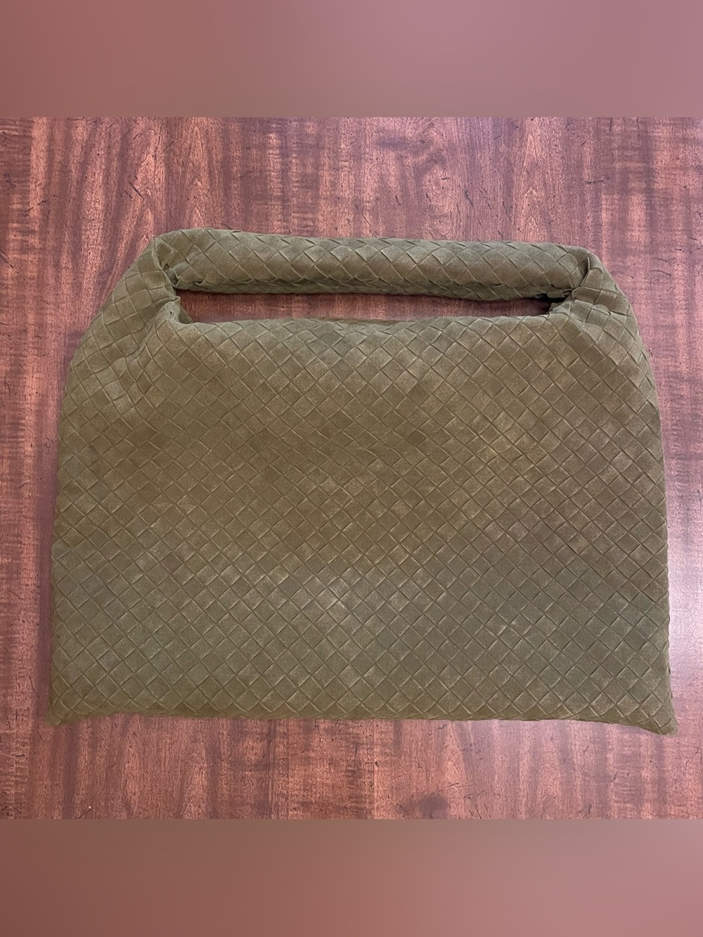 EUC Bottega Veneta Intrecciato Large Hop Bag - Olive Green - Suede
